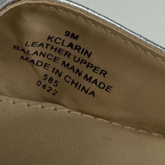 Calvin Klein Larin Pumps in Silver Leather - Picture 5 of 9